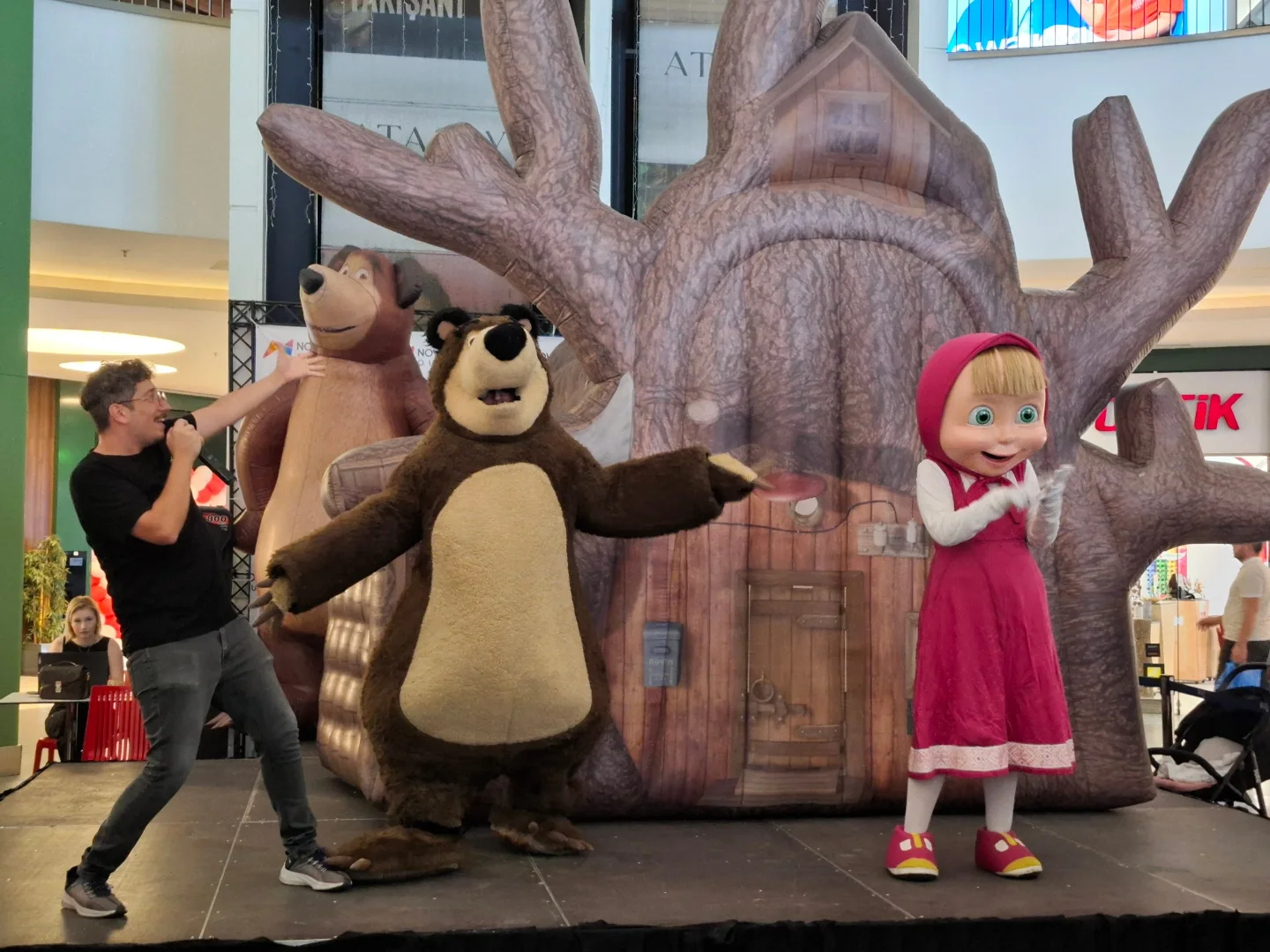 Maşa İle Koca Ayı