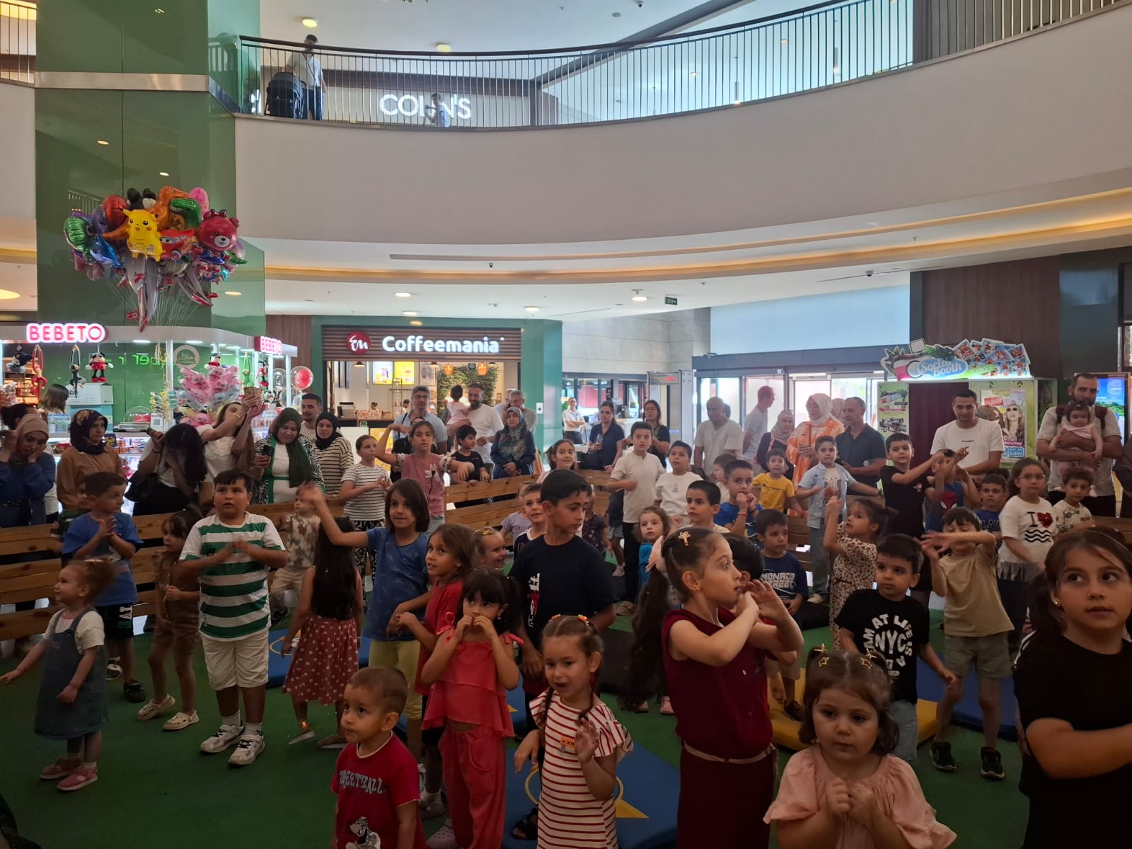 Robocar Poli Kahramanları